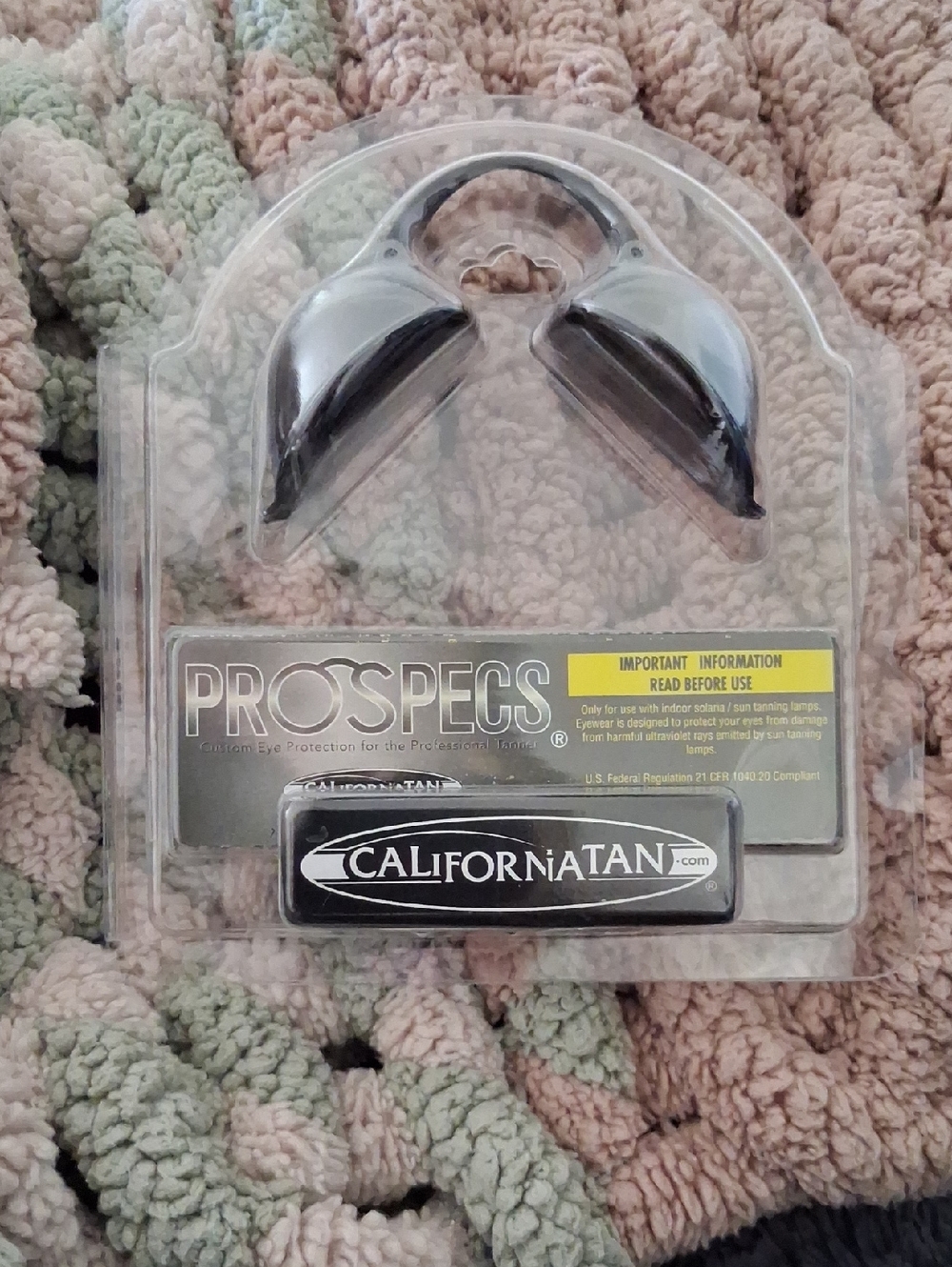 CaliforniaTan ProSpecs Protective Eye Shields in Black